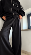 Cargar imagen en el visor de la galería, Pantalón CONFY DOBLE
