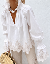 Cargar imagen en el visor de la galería, Camisa LILIAN
