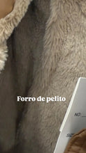 Cargar imagen en el visor de la galería, Chaqueta BORDEU
