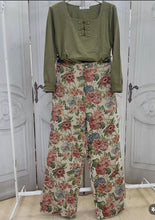 Cargar imagen en el visor de la galería, Pantalón FLORES
