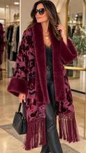 Cargar imagen en el visor de la galería, Chaqueta kimono terciopelo
