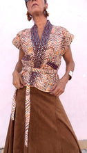 Cargar imagen en el visor de la galería, Chaqueta SUZANI
