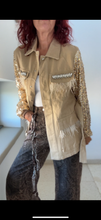 Cargar imagen en el visor de la galería, Chaqueta SAHARIANA  BEIGE
