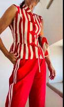 Cargar imagen en el visor de la galería, Camisa RAYAS ROJA
