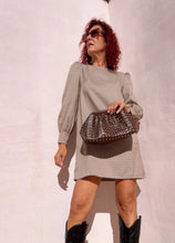 Cargar imagen en el visor de la galería, Vestido CUADRO PEQUEÑO
