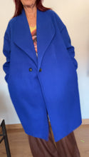 Cargar imagen en el visor de la galería, Abrigo CURVY PAÑO
