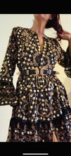 Cargar imagen en el visor de la galería, Vestido GOLDEN
