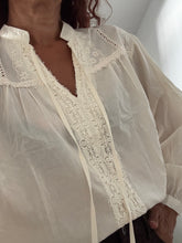 Cargar imagen en el visor de la galería, Camisa SAMATHA
