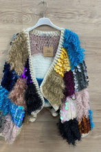 Cargar imagen en el visor de la galería, Chaqueta CROCHET LENTEJUEL

