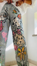 Cargar imagen en el visor de la galería, Pantalón MUÑECOS

