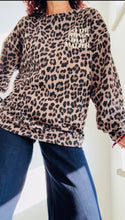Cargar imagen en el visor de la galería, Sudadera ANIMAL PRINT
