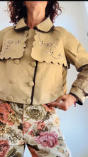 Cargar imagen en el visor de la galería, Chaqueta GABARDINA JOYA
