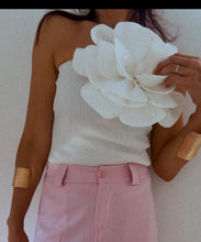 Cargar imagen en el visor de la galería, Top flor
