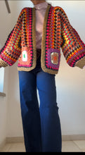 Cargar imagen en el visor de la galería, Cárdigan CROCHET MULTICOLOR
