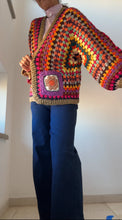 Cargar imagen en el visor de la galería, Cárdigan CROCHET MULTICOLOR

