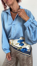 Cargar imagen en el visor de la galería, Camisa BIENA
