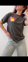 Cargar imagen en el visor de la galería, Camiseta OVER
