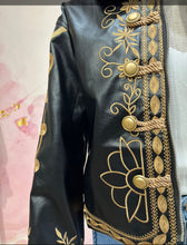 Cargar imagen en el visor de la galería, Chaqueta ORNELLA
