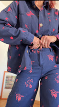 Cargar imagen en el visor de la galería, Pantalón BORDADO FLUOR
