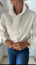 Cargar imagen en el visor de la galería, Camisa BLONDA
