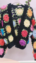 Cargar imagen en el visor de la galería, Chaqueta LUZCA

