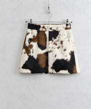 Cargar imagen en el visor de la galería, Falda MINI COW LUMINA
