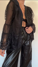 Cargar imagen en el visor de la galería, Camisa BOHO NEGRO
