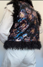 Cargar imagen en el visor de la galería, Abrigo sin mangas LEO NEGRO
