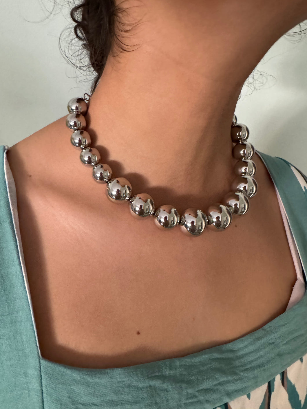 Collar BOLAS PLATA